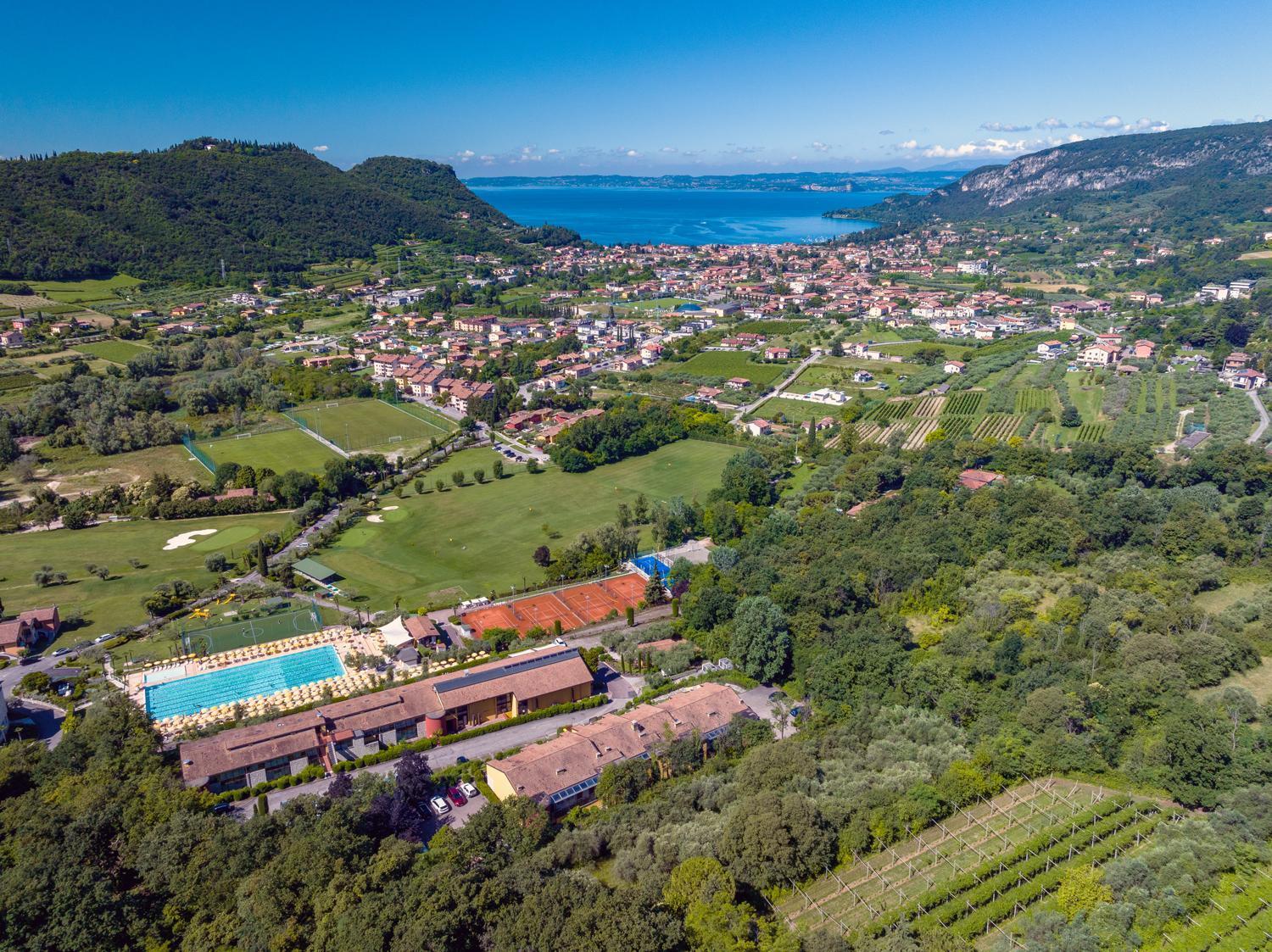 Poiano Garda Resort Hotel Costermano Exterior photo